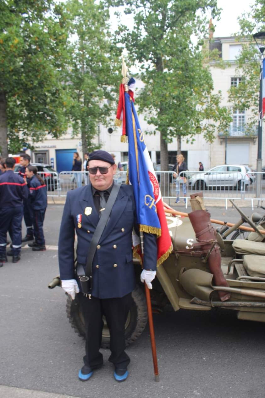 Châtellerault :&nbsp; défiler motorisé du 14 juillet : Une&nbsp;réussite