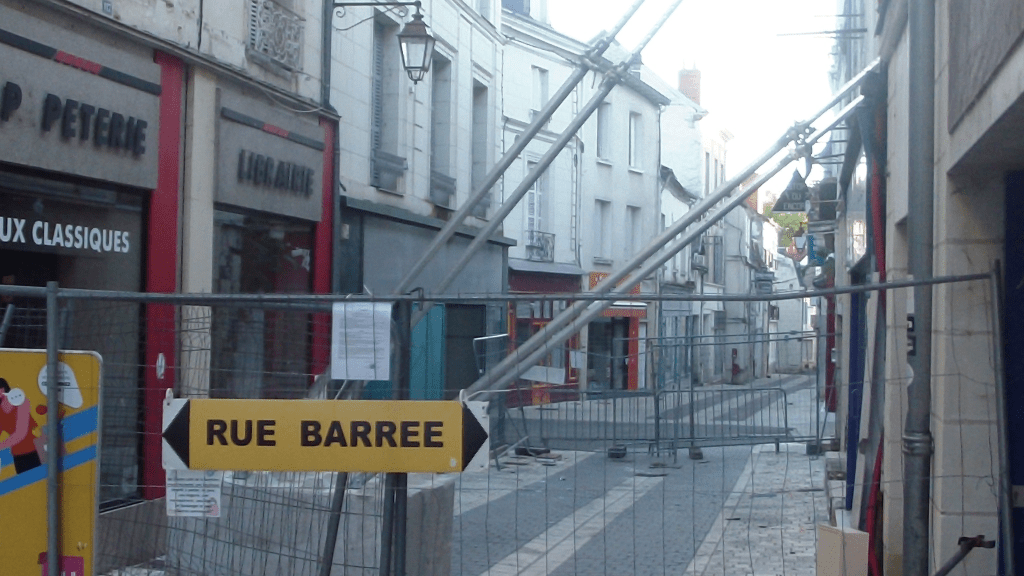 Immeuble de la rue Bourbon à Châtellerault : menace d&rsquo;effondrement et démolition&nbsp;imminente